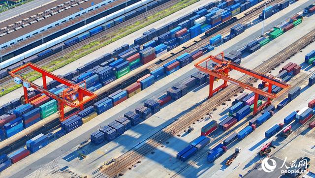 赣州国际陆港助进出口贸易增速