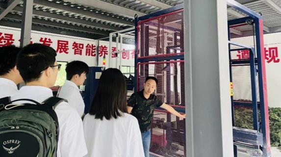 西南大学蚕桑纺织与生物质科学学院“三下乡”：蚕桑“破茧”