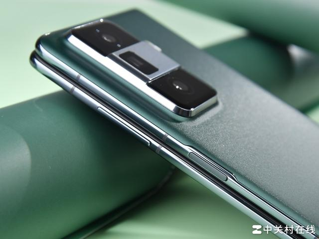 vivo折叠屏铰链进灰怎么办 w700d1q75cms.jpg