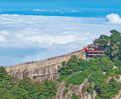 陕西：华山旅游持续升温