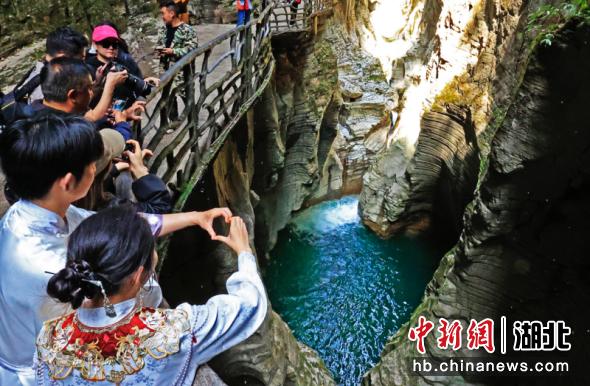 恩施地心谷成今夏避暑圣地