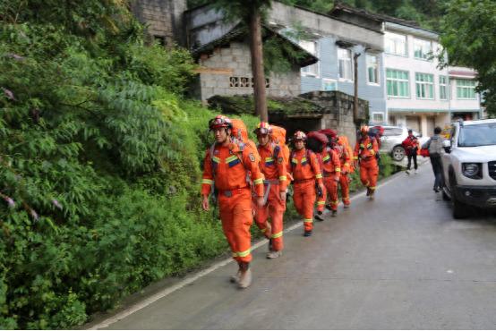 全部抢通！雅安市汉源县马烈乡灾区所有受损公路已全部抢通 灾区全面恢复供电