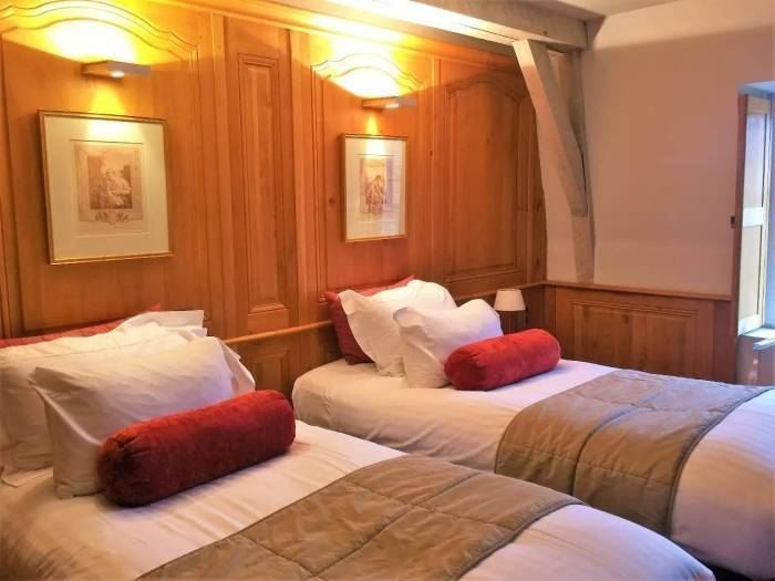 有钱!美国男篮入住600年修道院改建五星酒店,2600元1晚超有艺术气质-美国男子国家篮球队