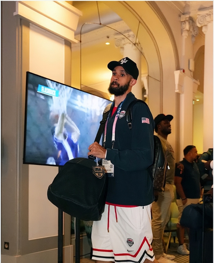 有钱!美国男篮入住600年修道院改建五星酒店,2600元1晚超有艺术气质-美国男子国家篮球队