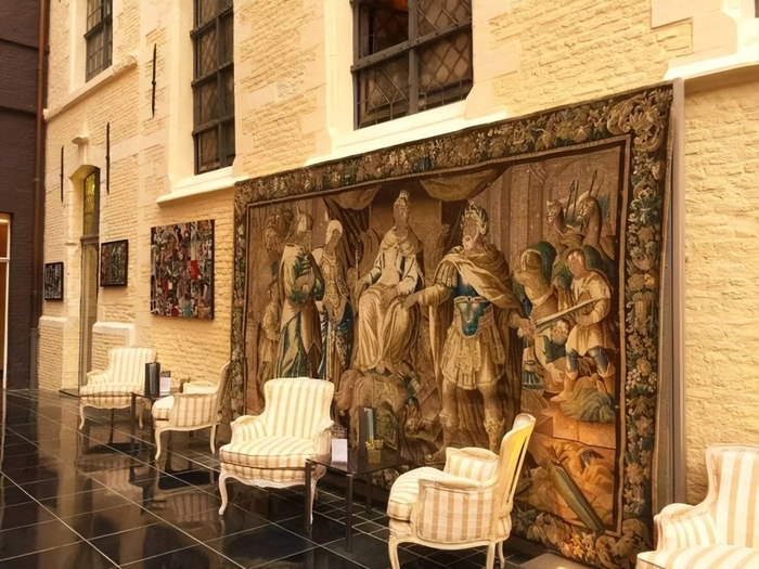 有钱!美国男篮入住600年修道院改建五星酒店,2600元1晚超有艺术气质-美国男子国家篮球队