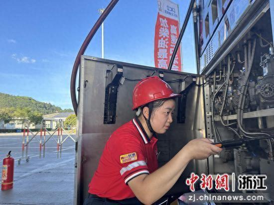 无惧夏日“烤”验   浙江高速石油全力做好高温供能服务