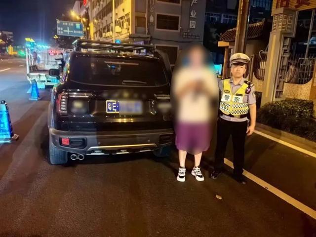 酒后“灌水”就能开车？男子实操告诉你结果……