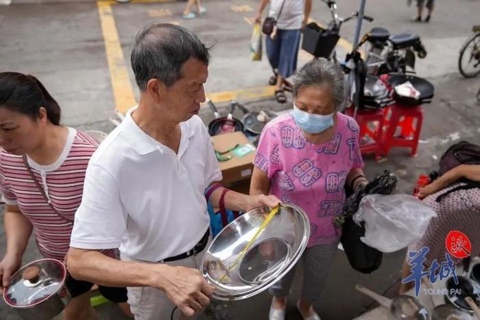 广州南泰批发市场首批商户撤场启动