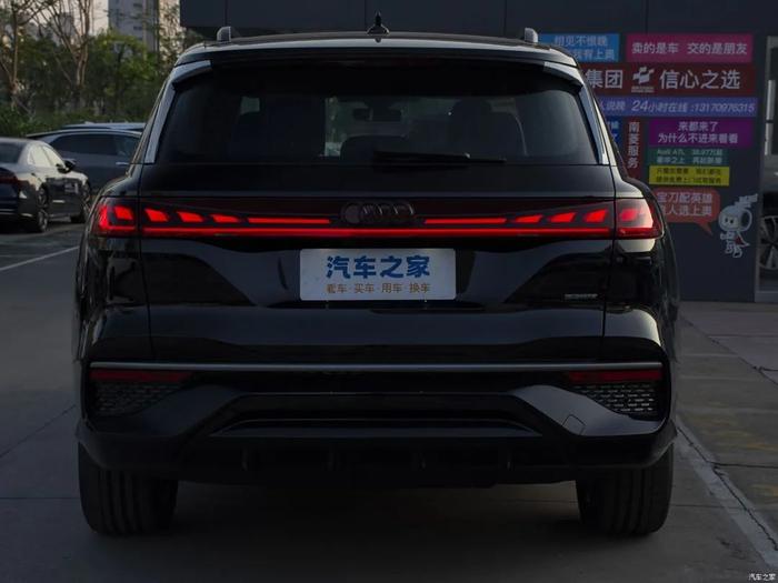 大六/七座奢华SUV！跟宝马X5同台竞技它靠啥？