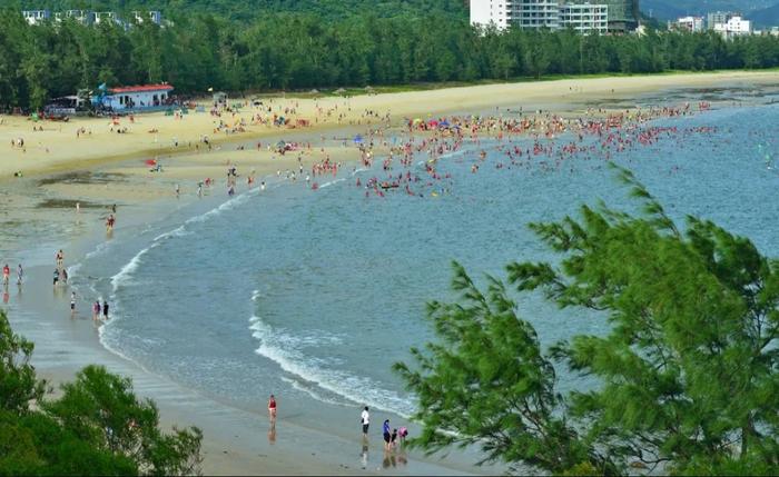 夏天，总要去阳江赶一次海吧