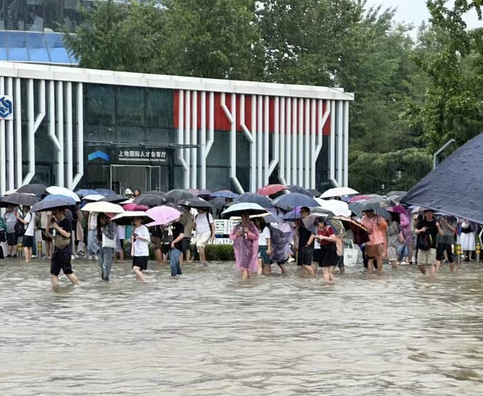 西二旗是个“海洋”，互联网人在水里穿行