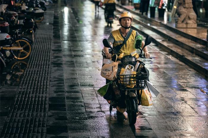 首映｜徐峥谈《逆行人生》：接纳自己、肯定自己，看到希望