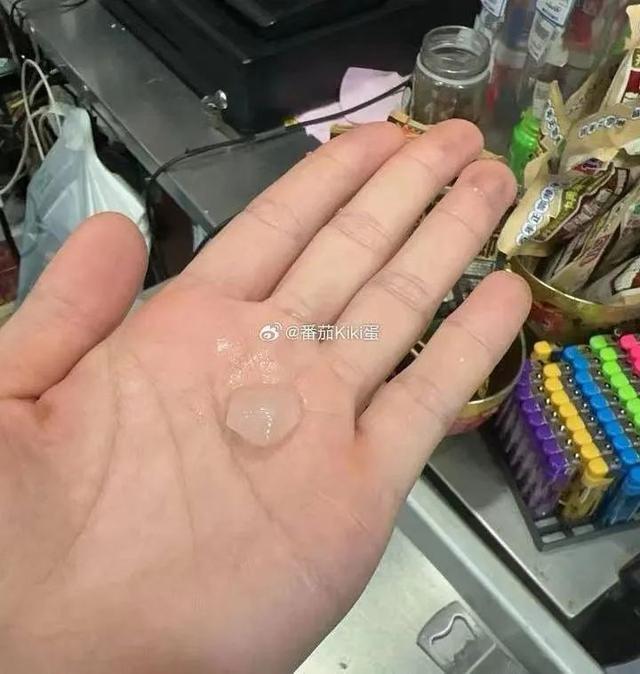 网友：“深圳下冰雹了！”深圳雷雨大风橙色预警生效中