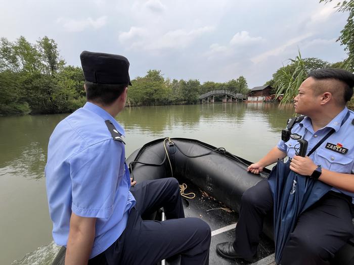 小伙负气出走被困杭州西溪湿地孤岛，警方搜救63小时寻回