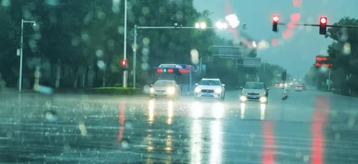 雨҈雨҈雨҈来了！暴雨、冰雹，银川市接连发布预警信号！