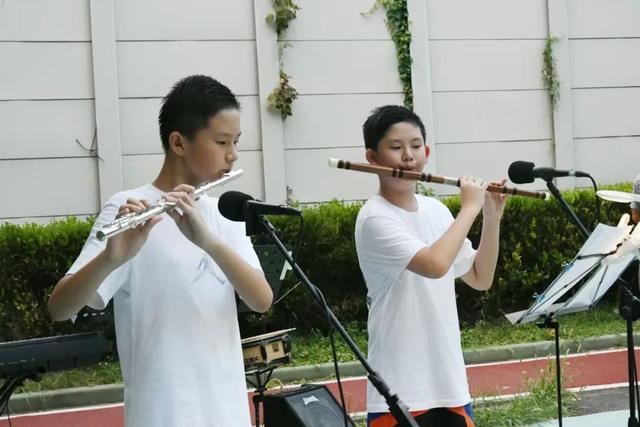 这群少数民族小朋友来到上海长宁，刮起最炫“民族风”