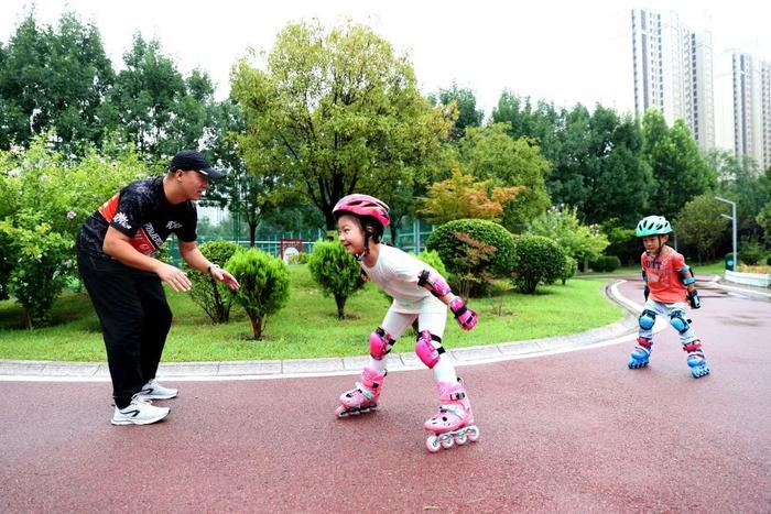 河北石家庄：街边运动场 活力一座城