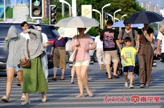 “退烧雨”即将上线！两波降雨排队进入广西，局地暴雨到大暴雨