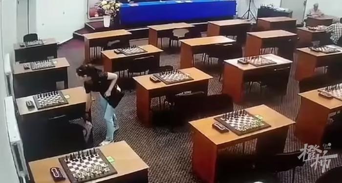 监控视频曝光！女棋手赛场投毒，或面临终身禁赛