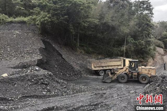 （高质量发展调研行）龙岩永定矿区乡镇的绿色“蝶变”：“黑煤山”成“花果山”