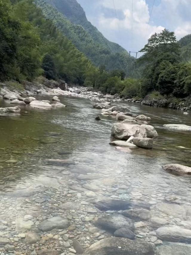 痛心！江西一河道涨水 祖孙三人被冲走不幸身亡