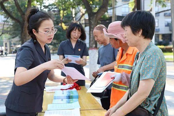 铜川市中级人民法院开展“全国生态日”主题法治宣传活动