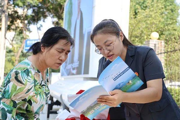 铜川市中级人民法院开展“全国生态日”主题法治宣传活动