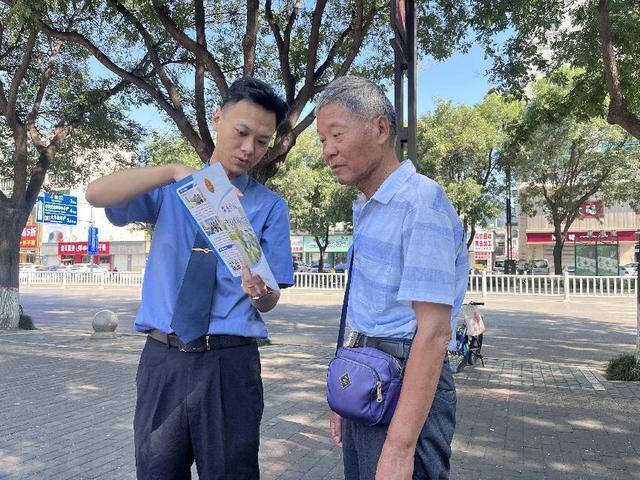 生态环境检察服务美丽陕西建设——渭南市、临渭区两级检察院联合开展普法宣传活动