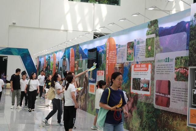 “与象同行——‘短鼻家族’北上大冒险”主题展览亮相中国科技馆