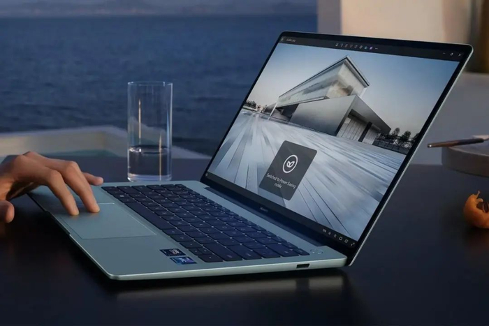 配置最好的华为笔记本 w700d1q75cms.jpg