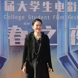 倪萍退休金一个月多少 w300h300z1l10t10q100160.jpg