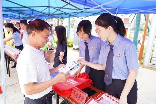 云城检察：积极开展扫黑除恶宣传活动