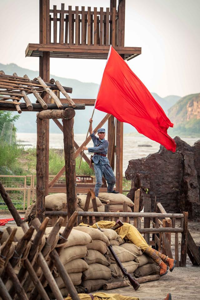 “弘扬黄河文化•传承红色精神”陕西黄河壶口瀑布大型山水交响演出《黄河大合唱》2024年演出季开演