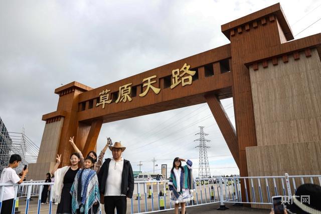 行在乡村 游在路上！在河北草原天路开启“最美自驾精品路线”之旅