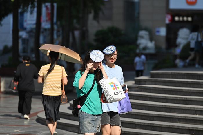 马上评丨高温天延迟开学，是对学生的负责任之举