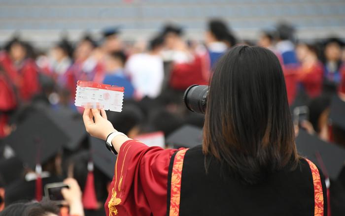 土木工程变智能建造，大学专业调整不应只是换个马甲 | 新京报快评