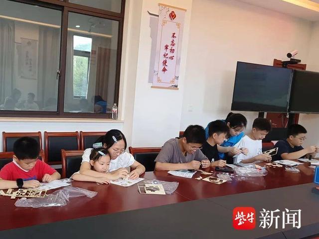 寓教于乐，融学于趣！常熟市董浜镇开展“小小科学家，动手创未来”DIY活动