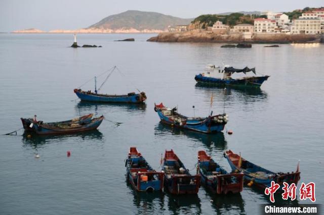 探访浙江东极诸岛：昔日偏远海岛变身网红打卡地