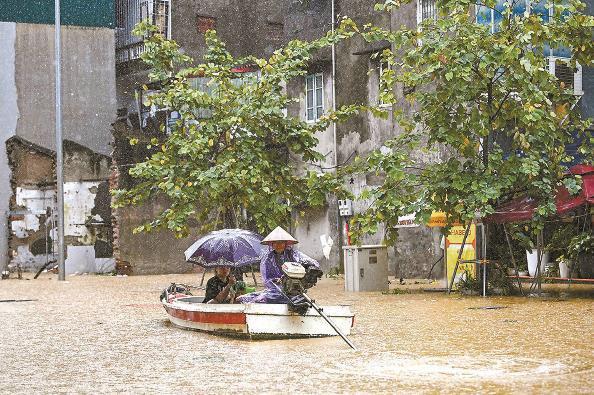 “摩羯”重创越南  逾300人死亡或失踪