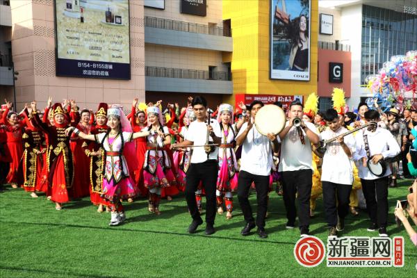 骑着汗血宝马逛商场！高新区（新市区）这场活动真拉风