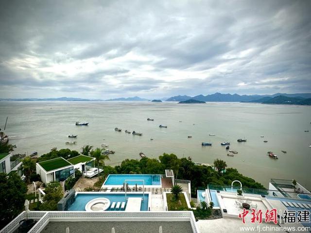 两岸诗人走进福建霞浦 感受海洋诗歌魅力