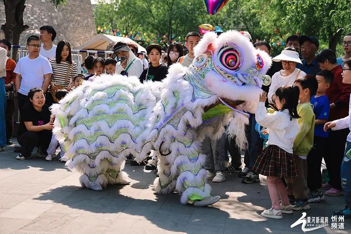 网络中国节·中秋丨忻州：古城中秋夜，月满人团圆