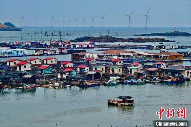 福建平潭海上小渔村风光秀美