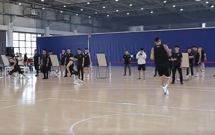 nba全场折返跑,nba折返跑数据