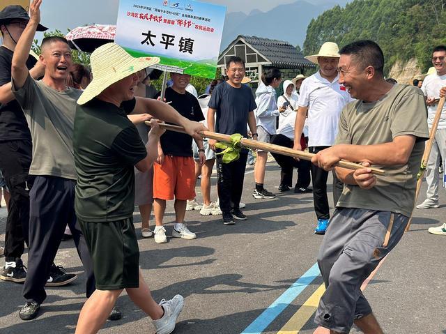 乐山沙湾区农民丰收节有“农”味  更有“节”味