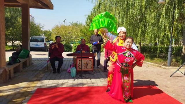 文明实践“赶大集” 志愿服务接地气