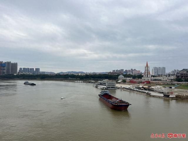 未来几天，广西时有阵雨雷雨+局地大雨