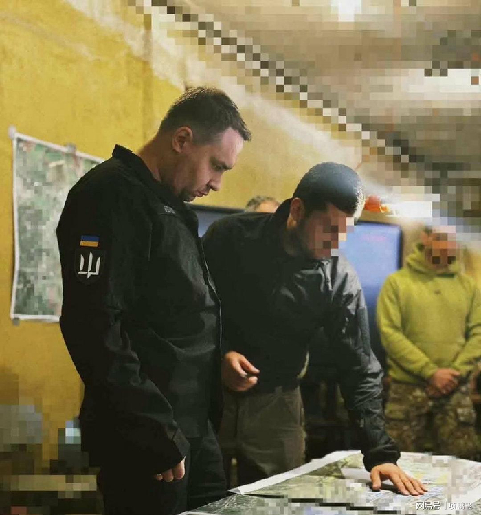 乌军完全清扫沃夫昌斯克骨料厂!英德国旗飘扬库尔斯克