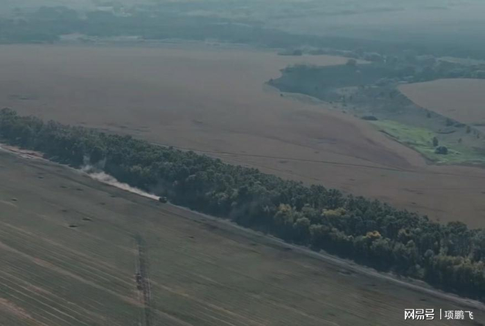 乌军完全清扫沃夫昌斯克骨料厂!英德国旗飘扬库尔斯克