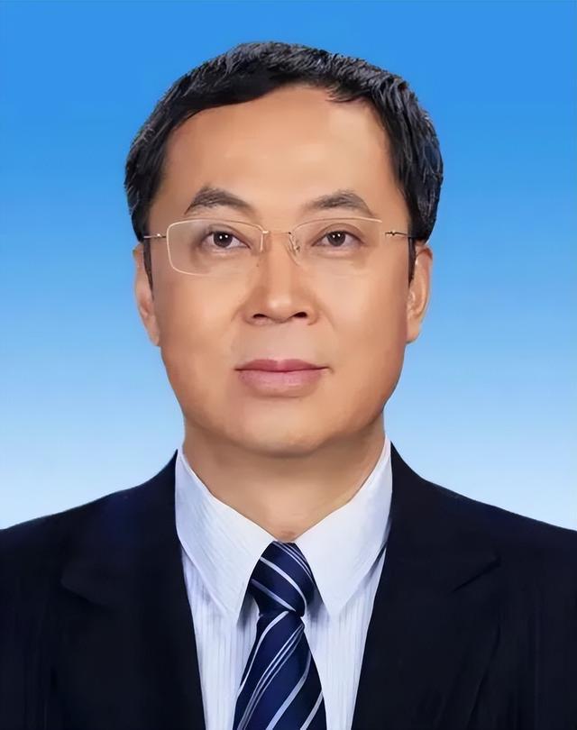 严纯华卸任兰州大学校长！